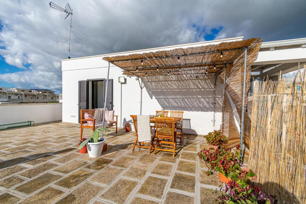 Villa La Terrazza Di Zoe - Castromediano Cavallino di Lecce Exterior foto