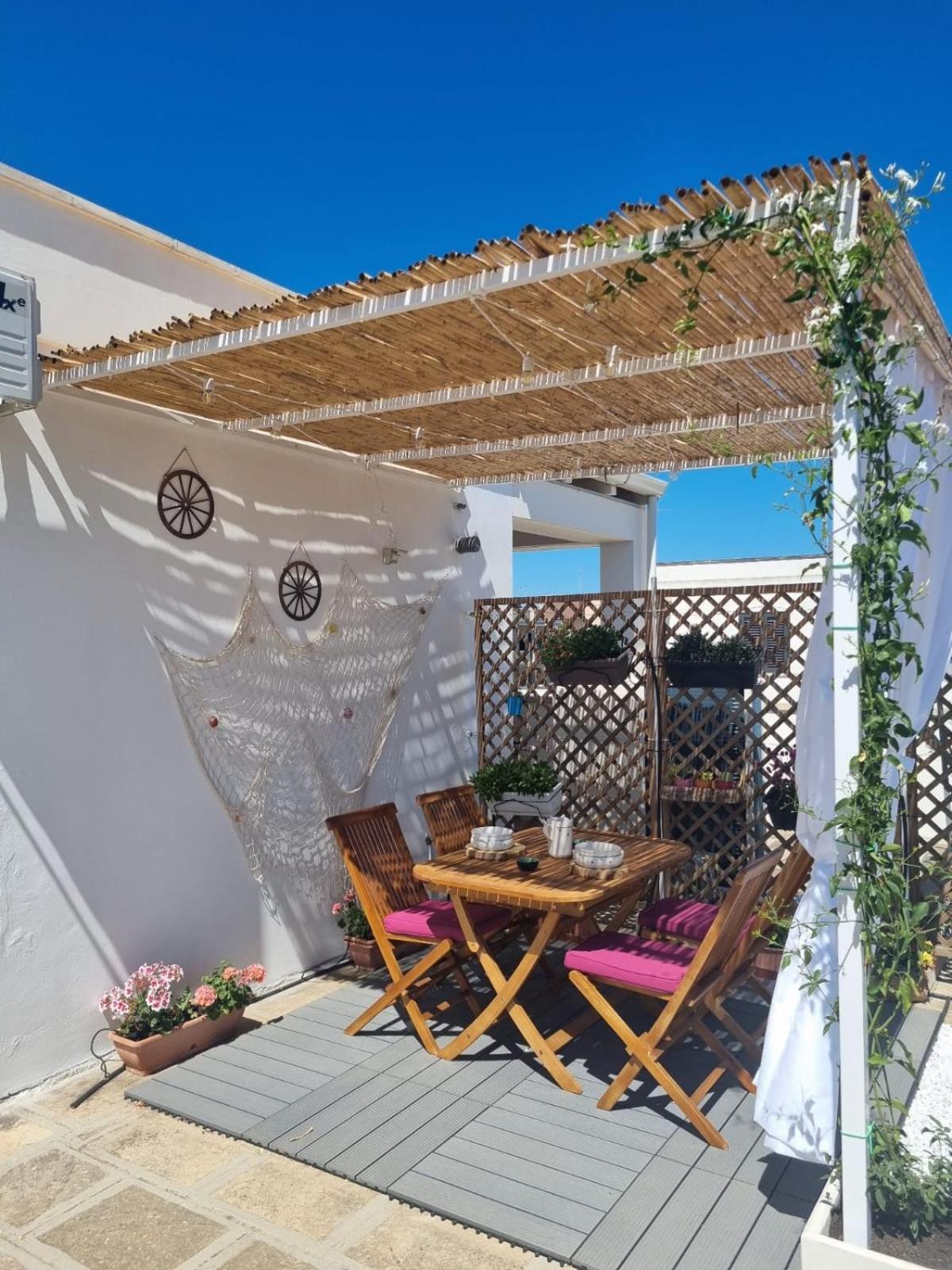 Villa La Terrazza Di Zoe - Castromediano Cavallino di Lecce Exterior foto